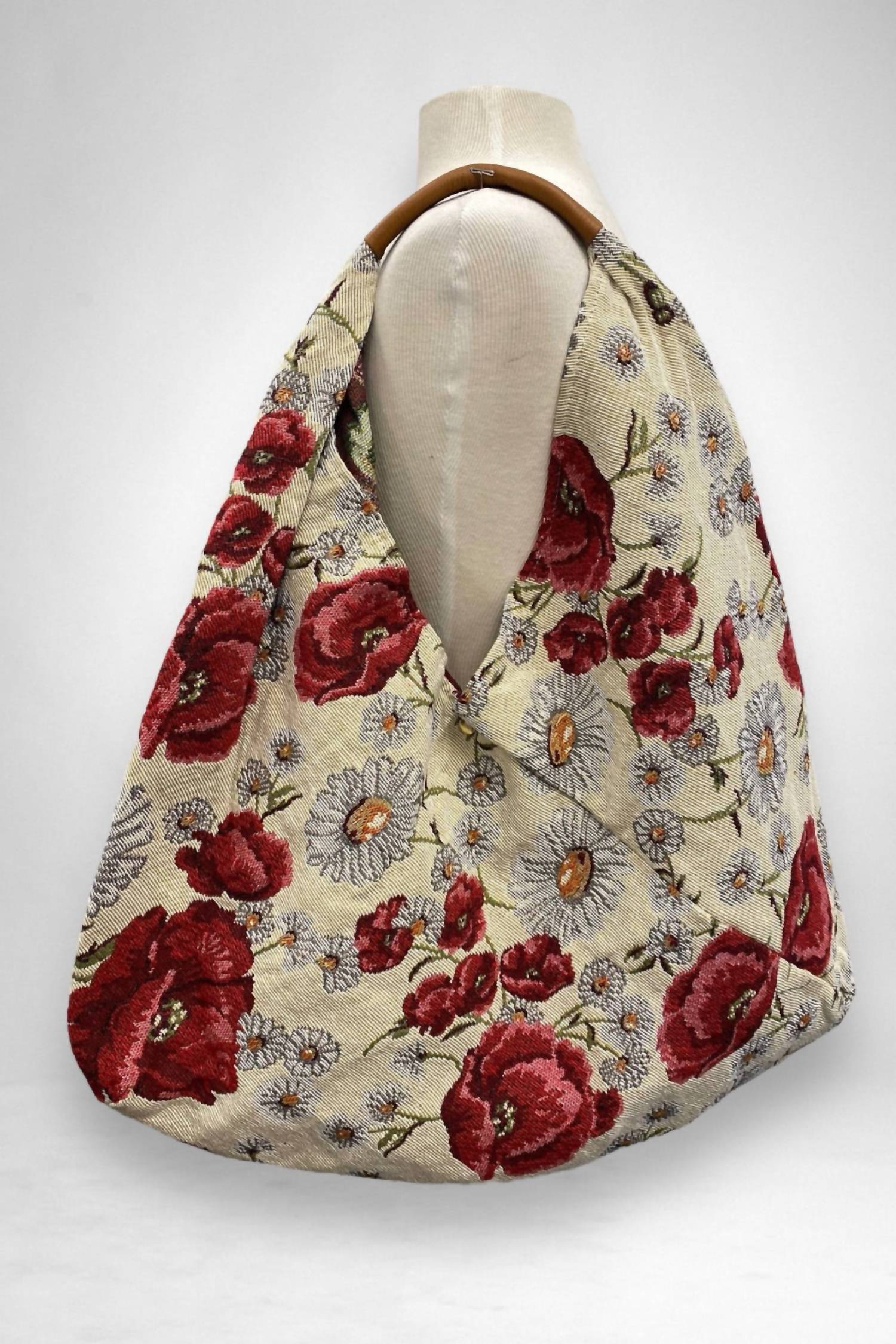 Jijou Capri - Women's Giselle Printed Cotton Canvas Oversized Hobo Bag