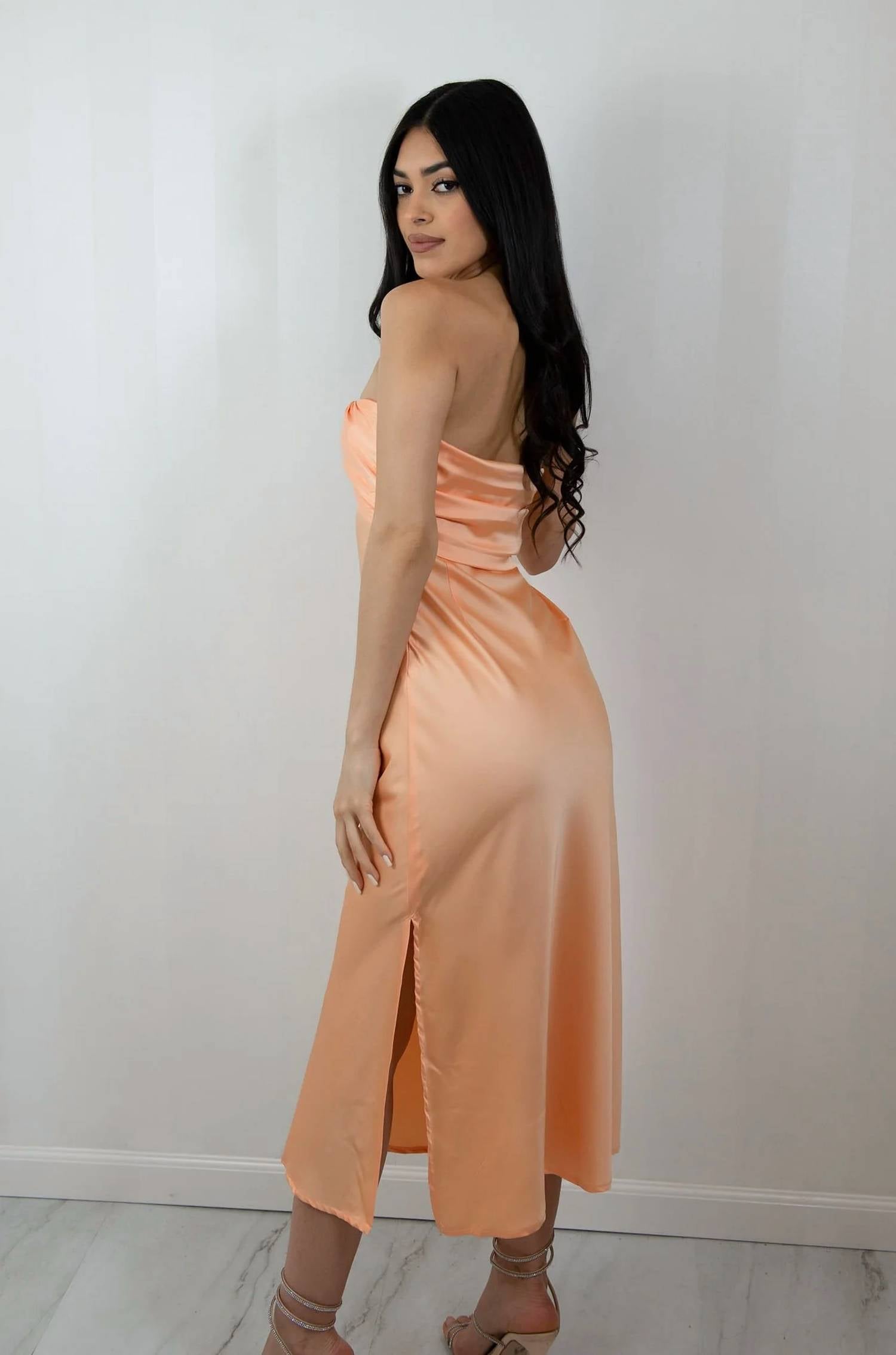 Beige Botany - Yannie Strapless Satin Midi Dress