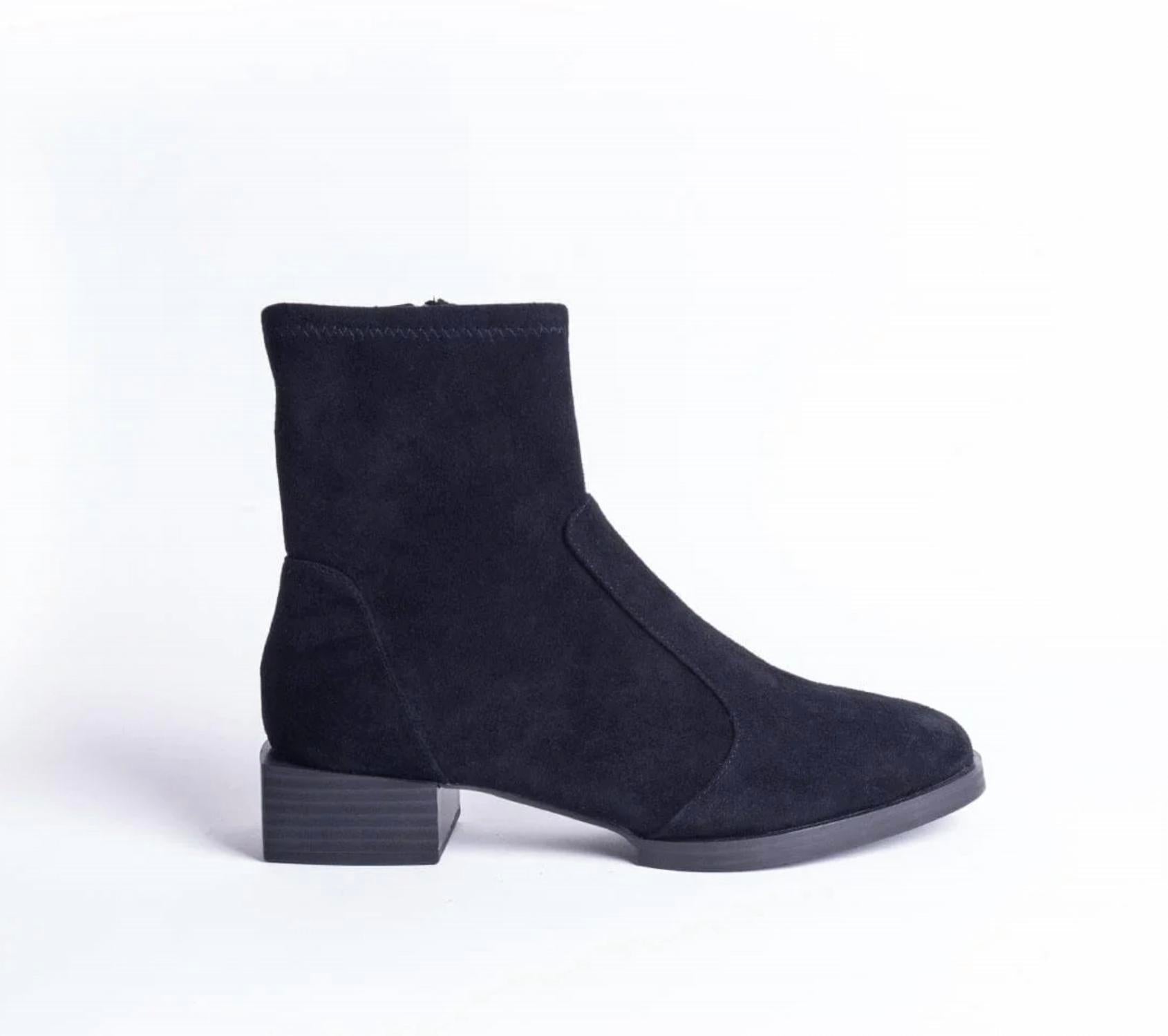 CECELIA NEW YORK Women's Kirk Boots in black - women's shoe