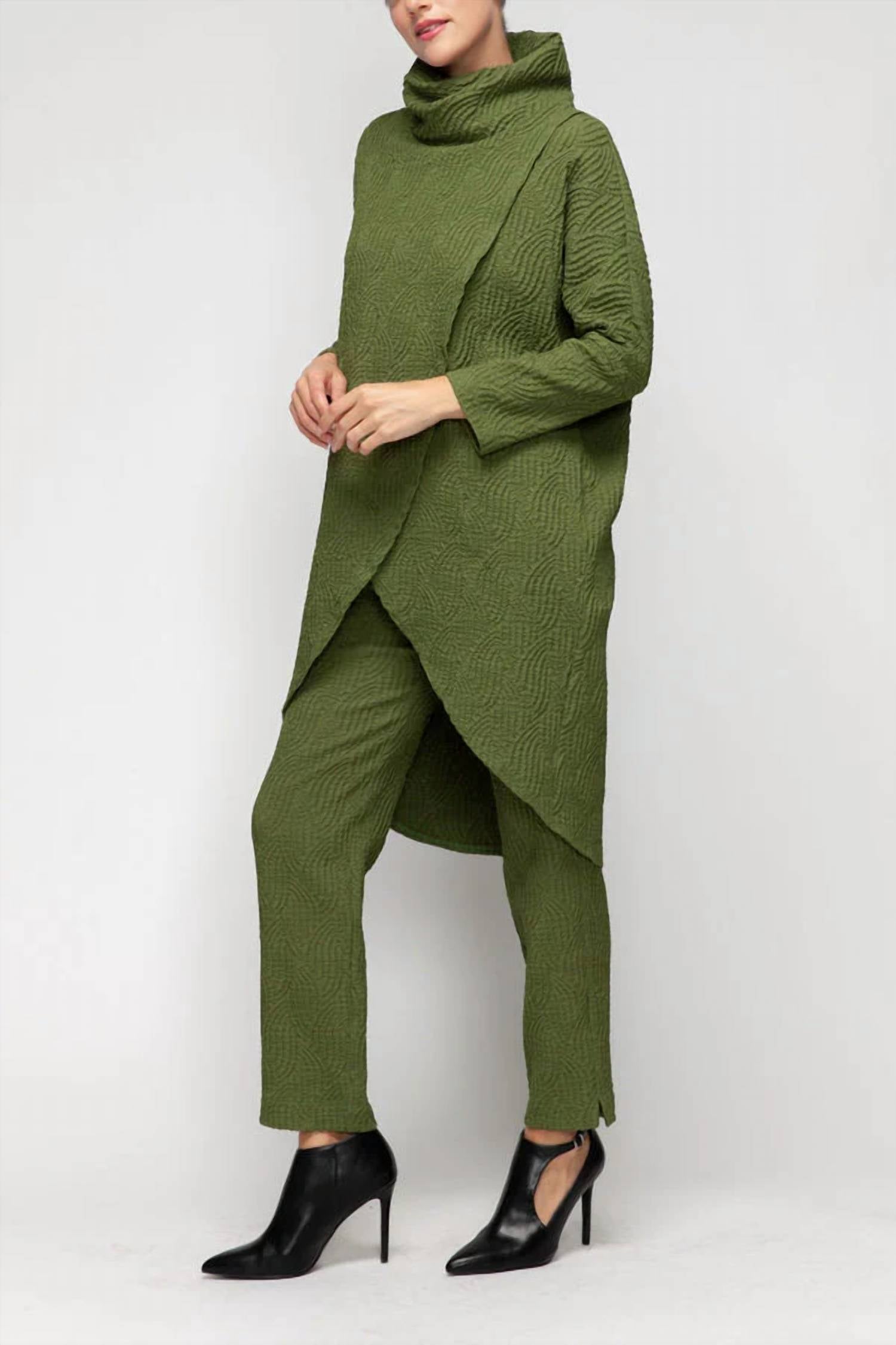 Ic Collection - Twist Collar Front Overlap Top