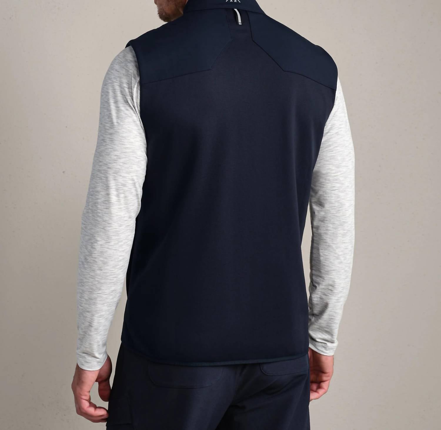 Rhone - True North Vest