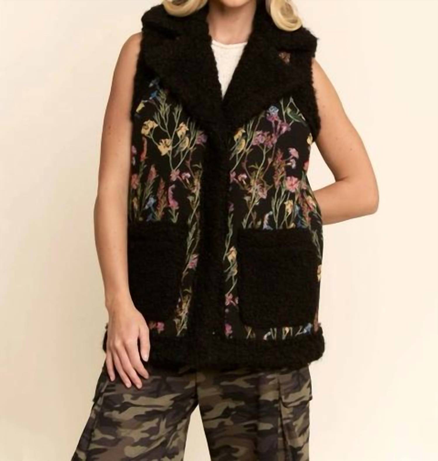 Davi & Dani - Floral Faux Fur Vest