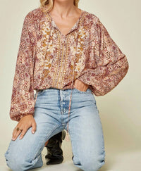 Andree By Unit - Embroidered Peasant Top