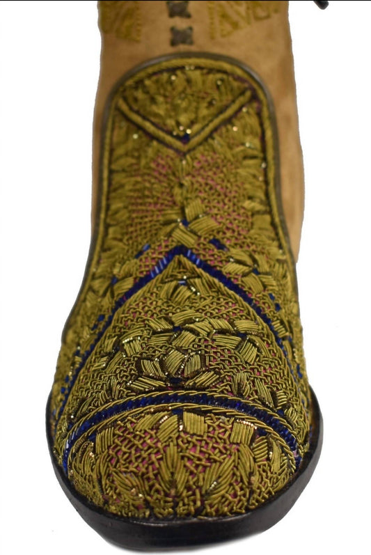 Meher Kakalia - Zanskar Boot