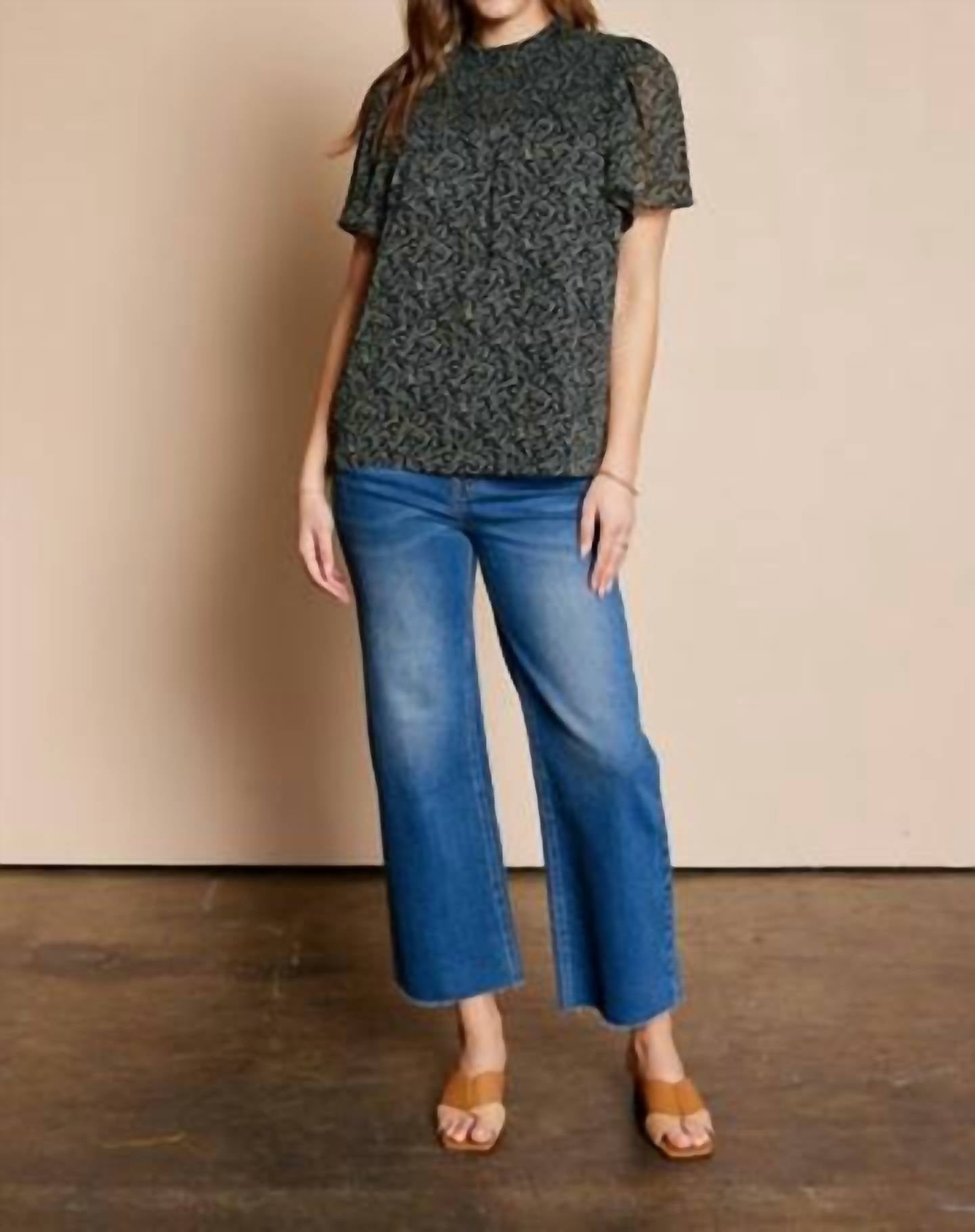 Tea N Rose - Amanda Wide Leg Crop Raw Hem Jeans