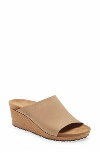 Birkenstock - WOMEN'S APILLIO NAMICA SANDAL