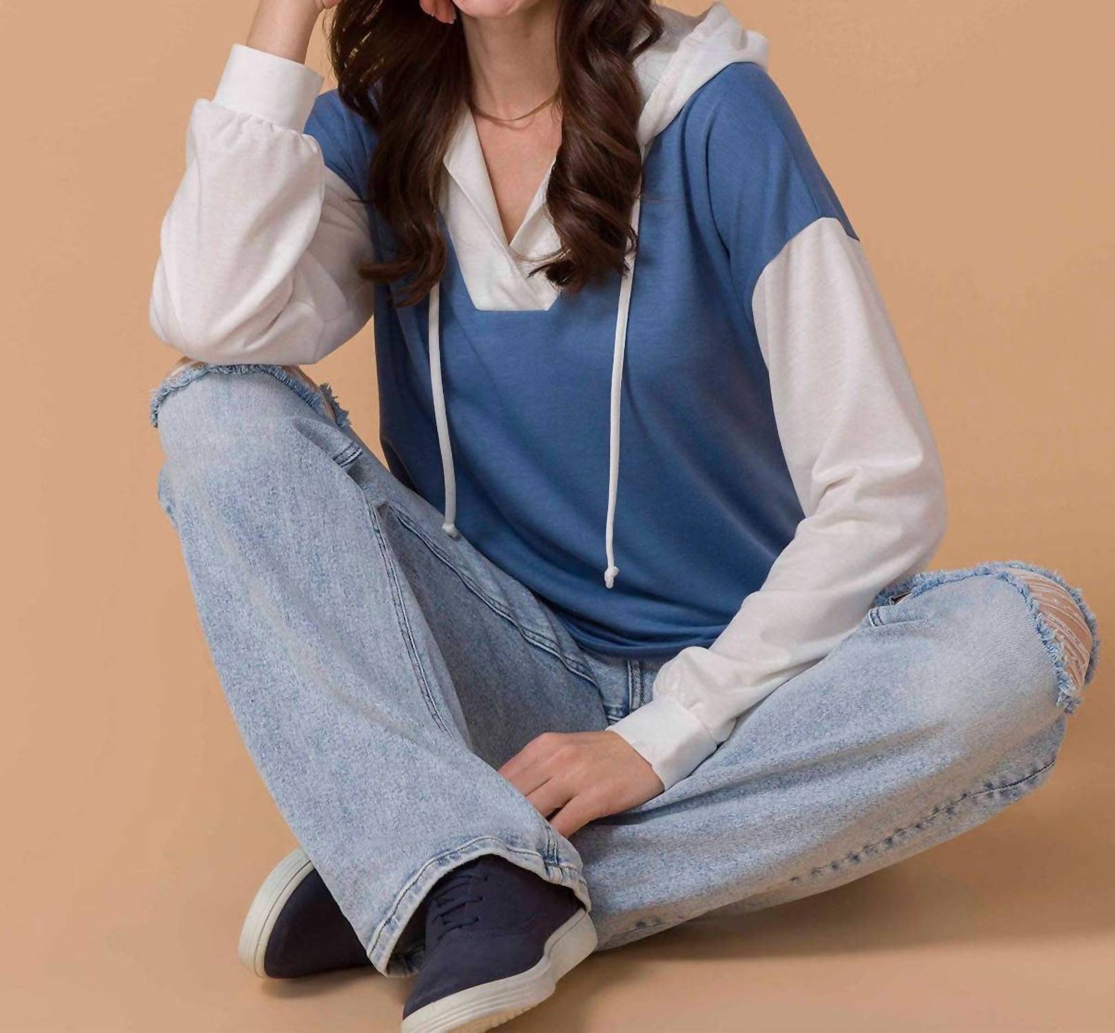 Grace And Lace - Pullover V-neck Color Block Hoodie