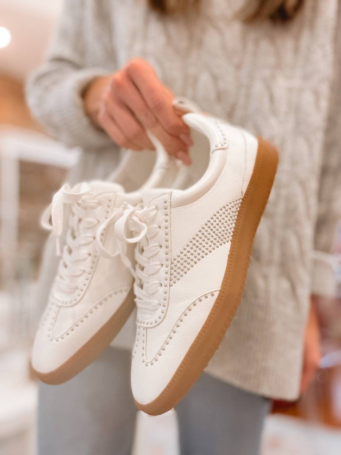 Matisse - Women's Wylder Low Top Sneakers