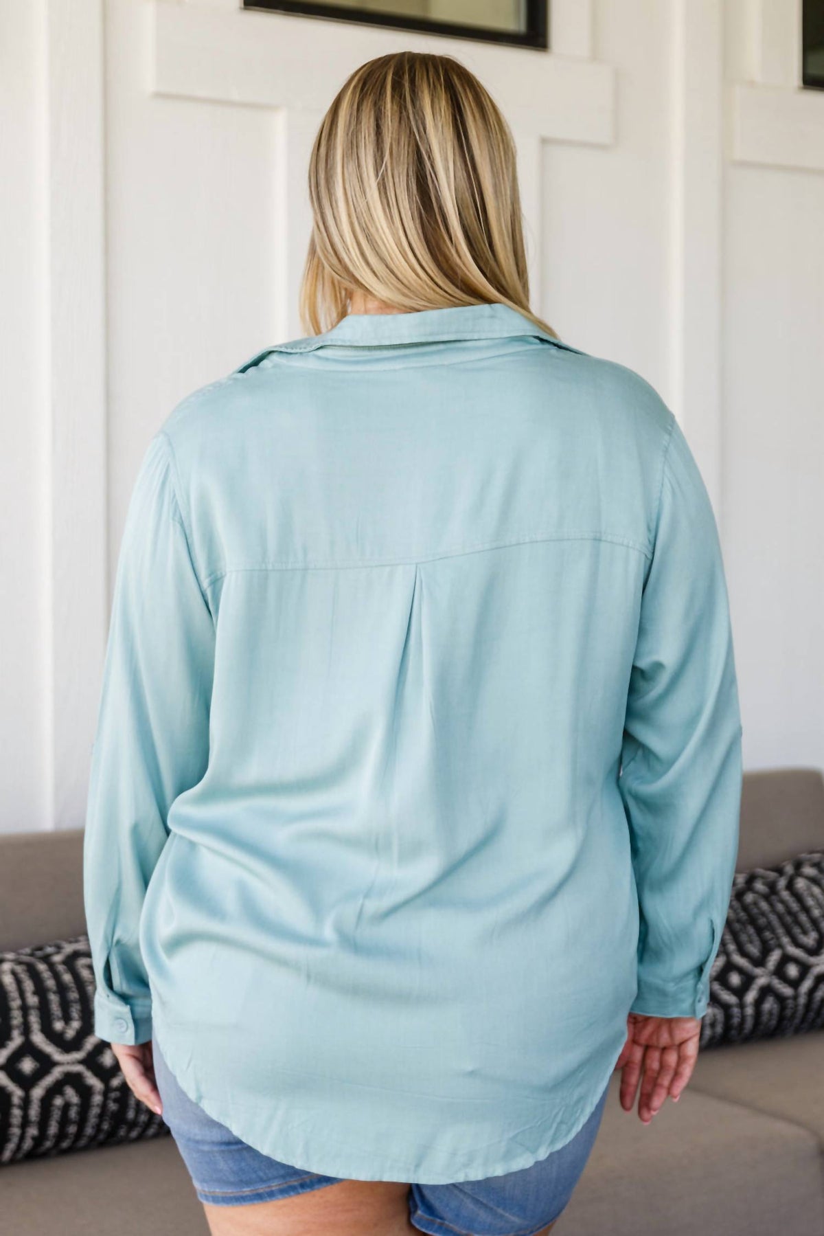 143 Story - Unwavering Confidence Blouse