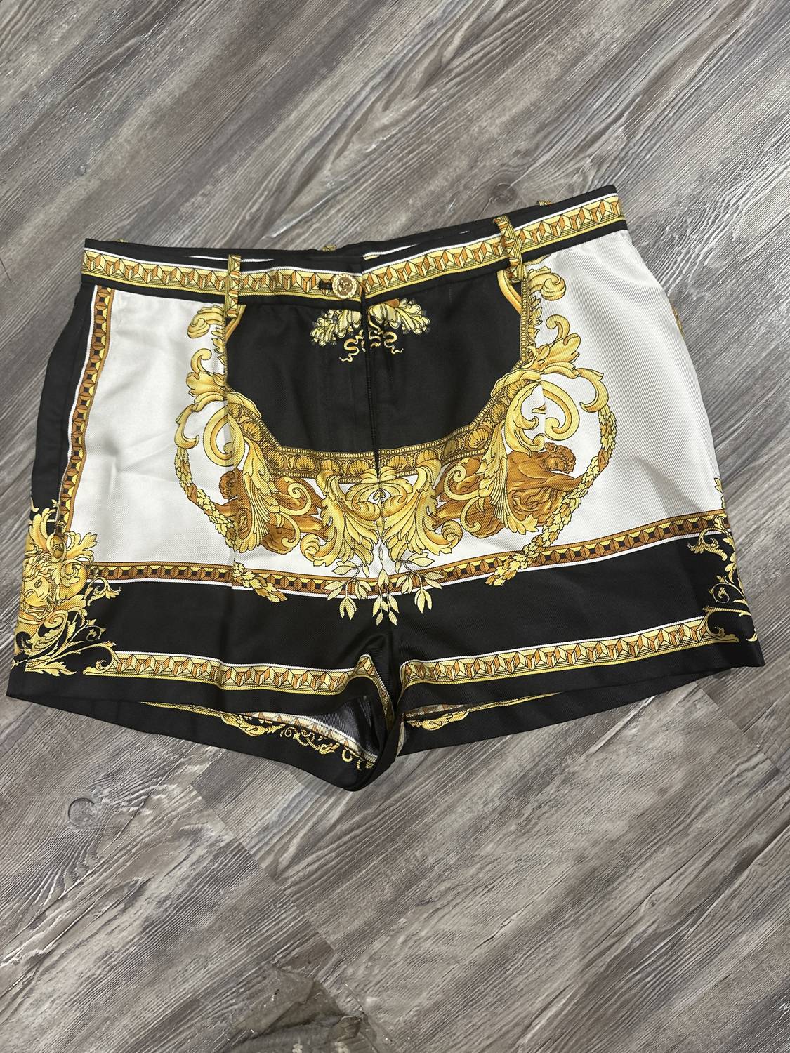 Versace - Pre-loved Women's Medusa Renaissance Print Silk Twill Short