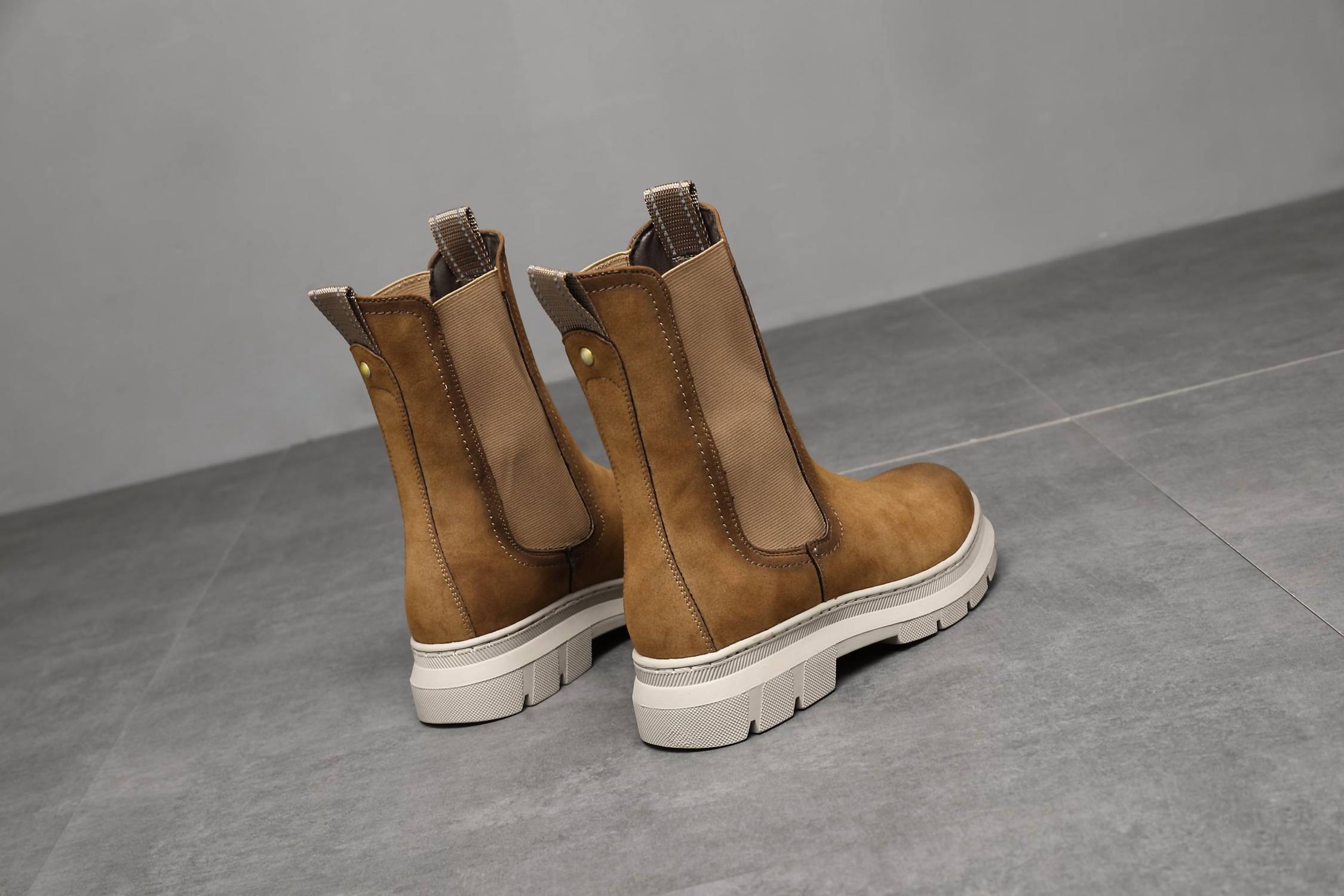 Top Staka - Women's Mid Calf Boots