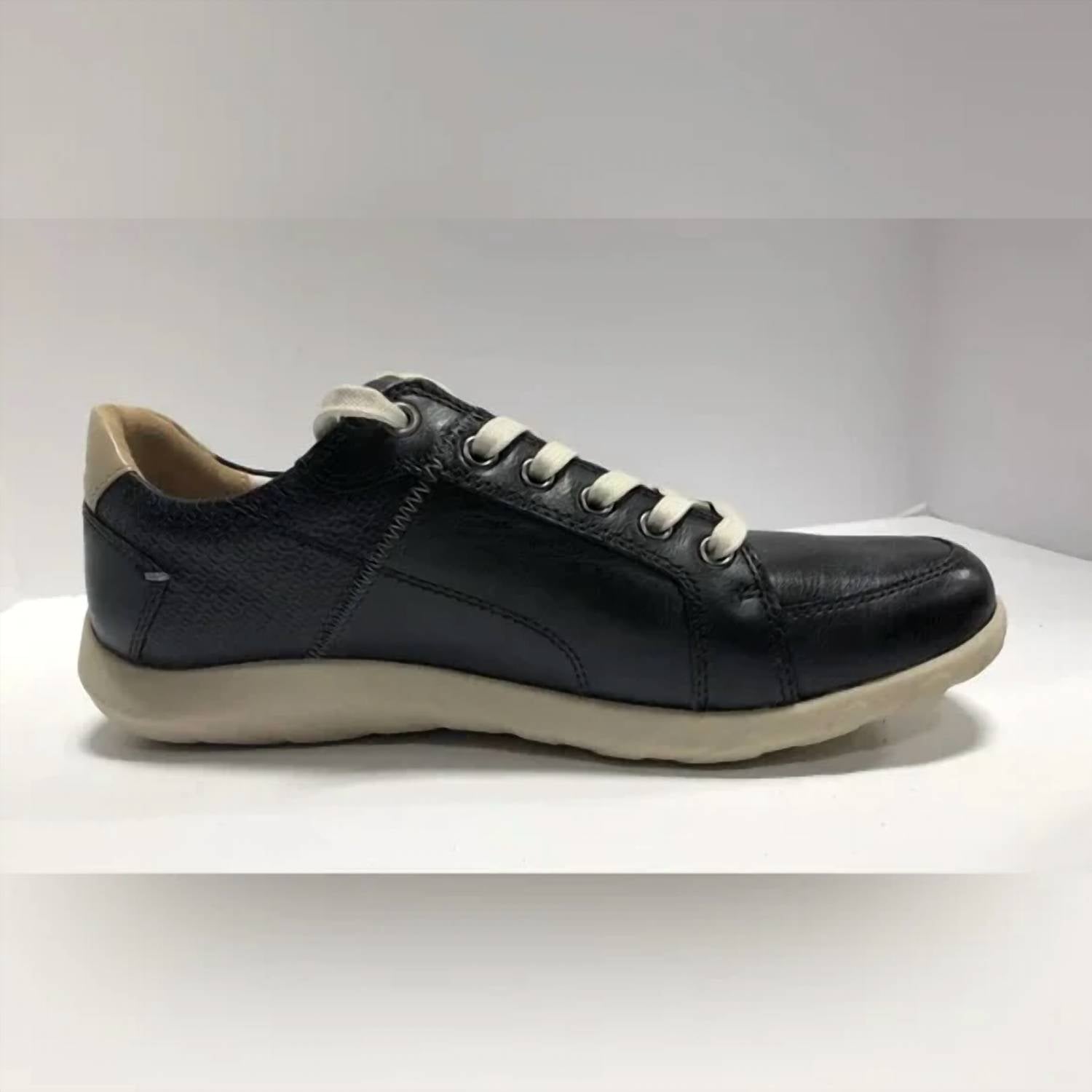 Rockport - Women's Amalie Lace Sneakers
