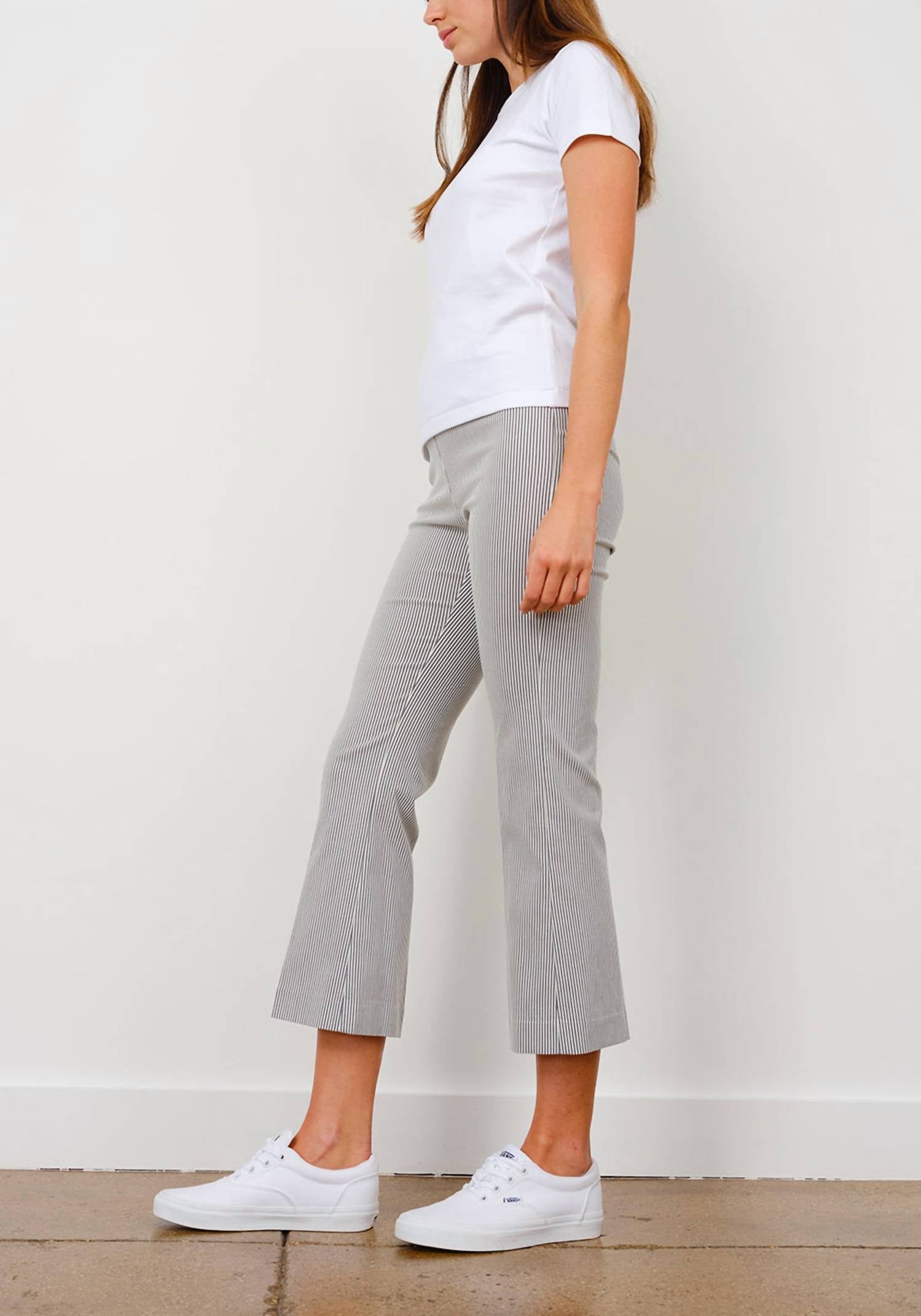 Avenue Montaigne Leo Flare Cut Pants in stripes seersucker grey - women's pants - detail view