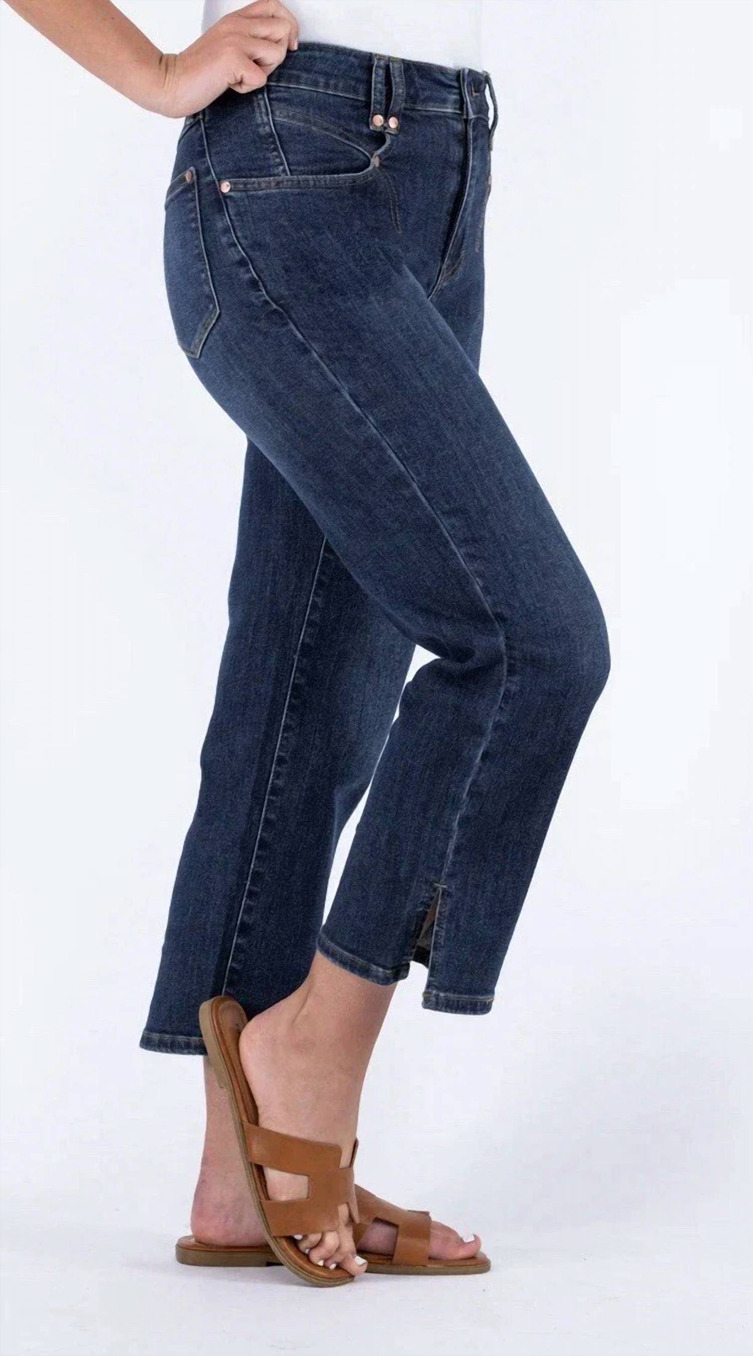 Judy Blue - Center Stage High Rise Cropped Denim Jeans