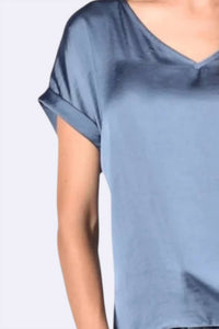 Frank Lyman - Woven V-neck Short Sleeve Top