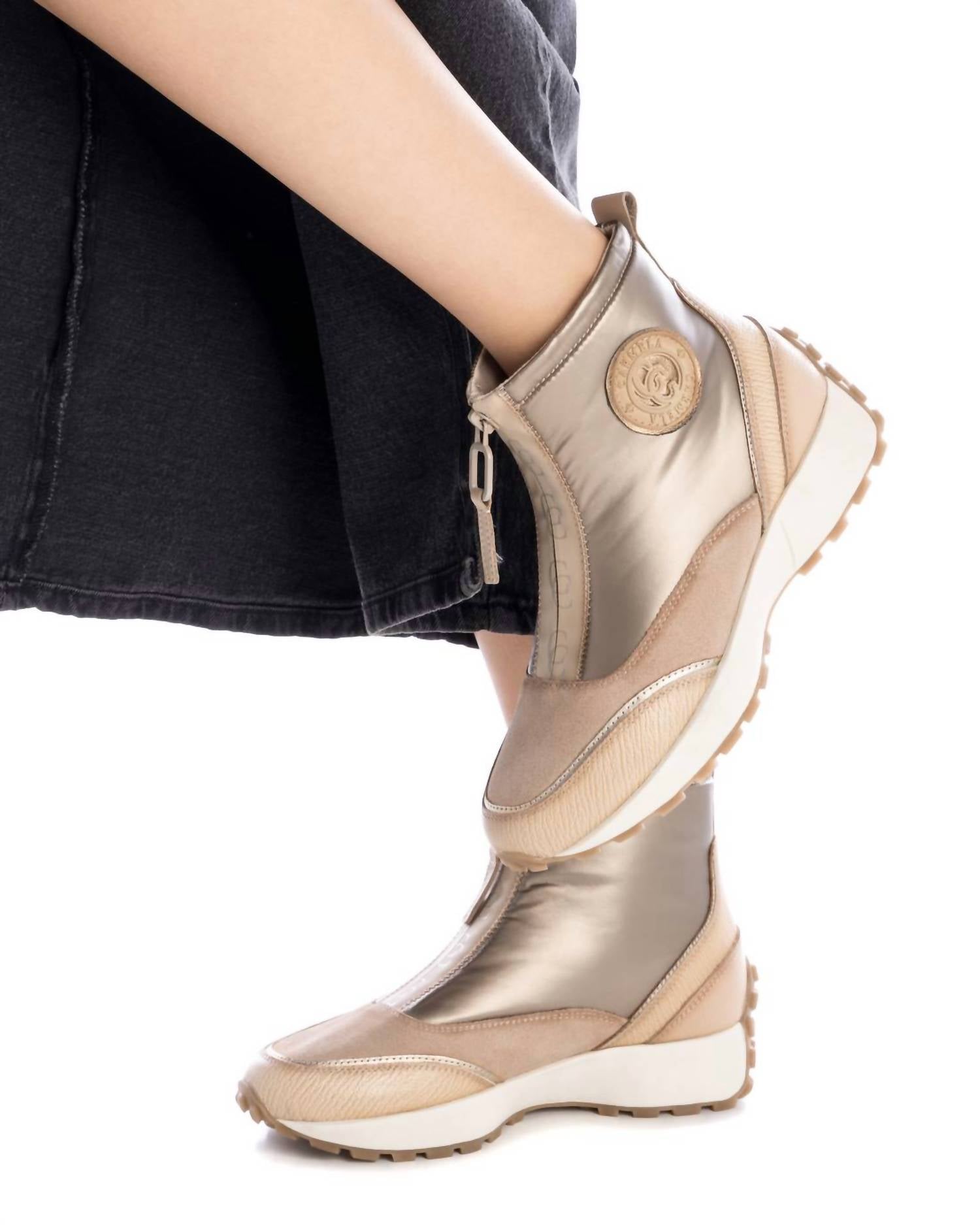 Xti - Women's Carmela Collection Leather Booties