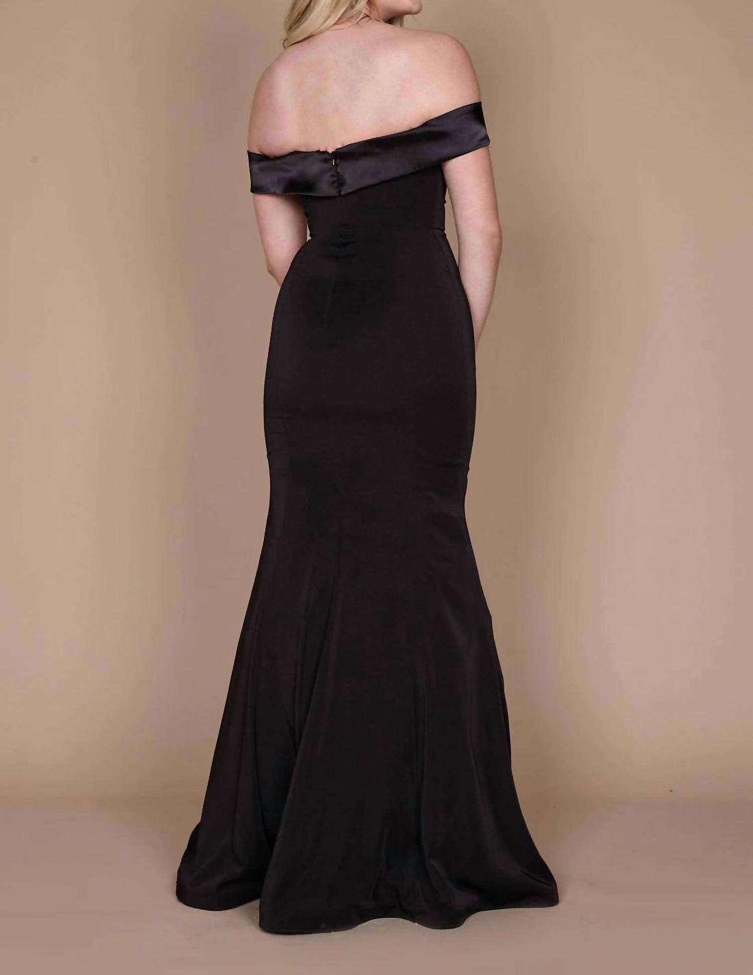 Ladivine - Off The Shoulder Mermaid Dress