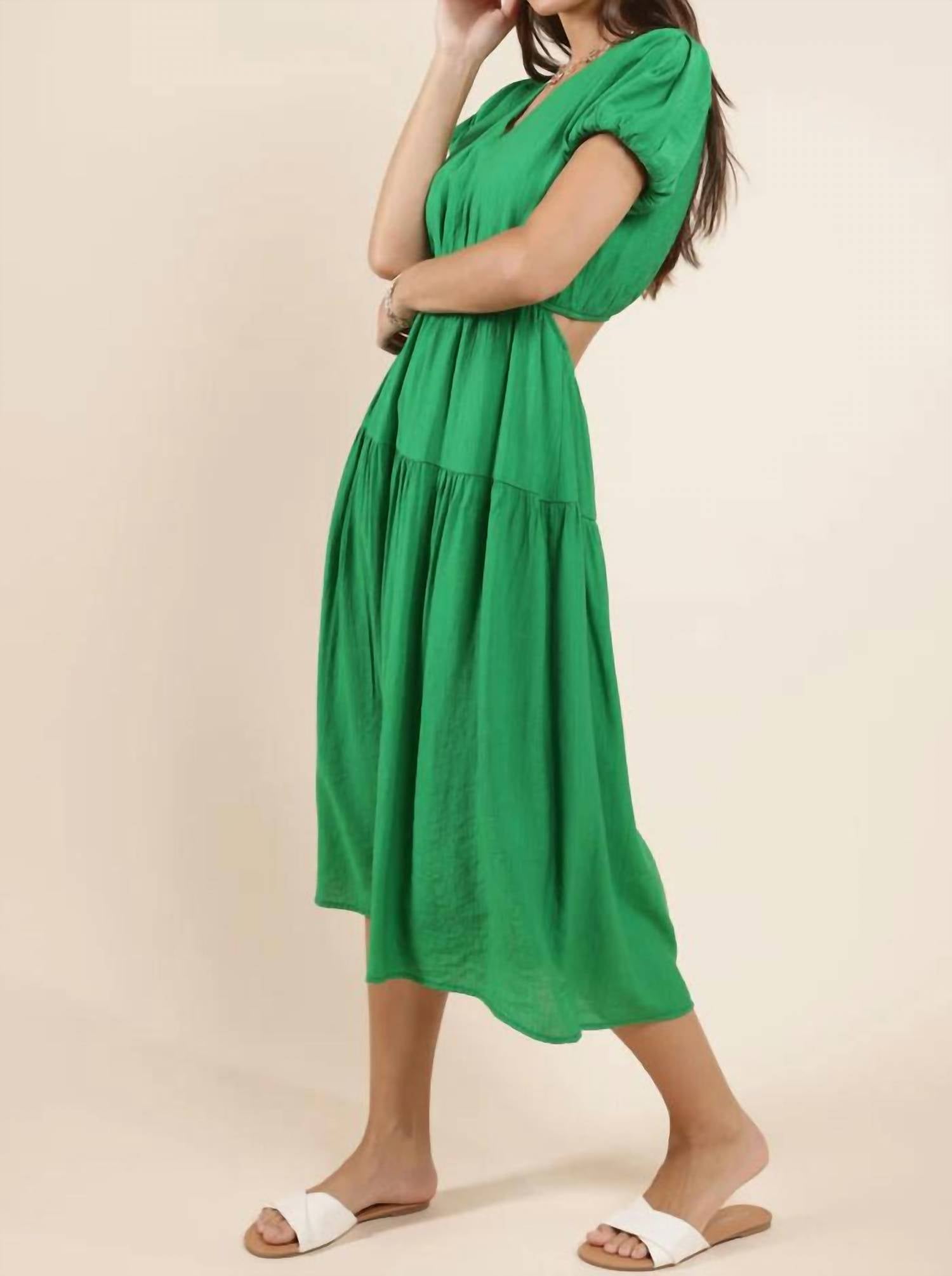 Sadie & Sage - Socialize Cut Out Midi Dress