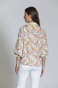Apny - Women's Print V-Neck Shirt