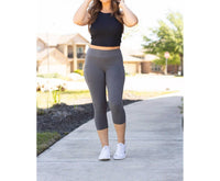 Julia Rose - Dani Capri Leggings With Pockets