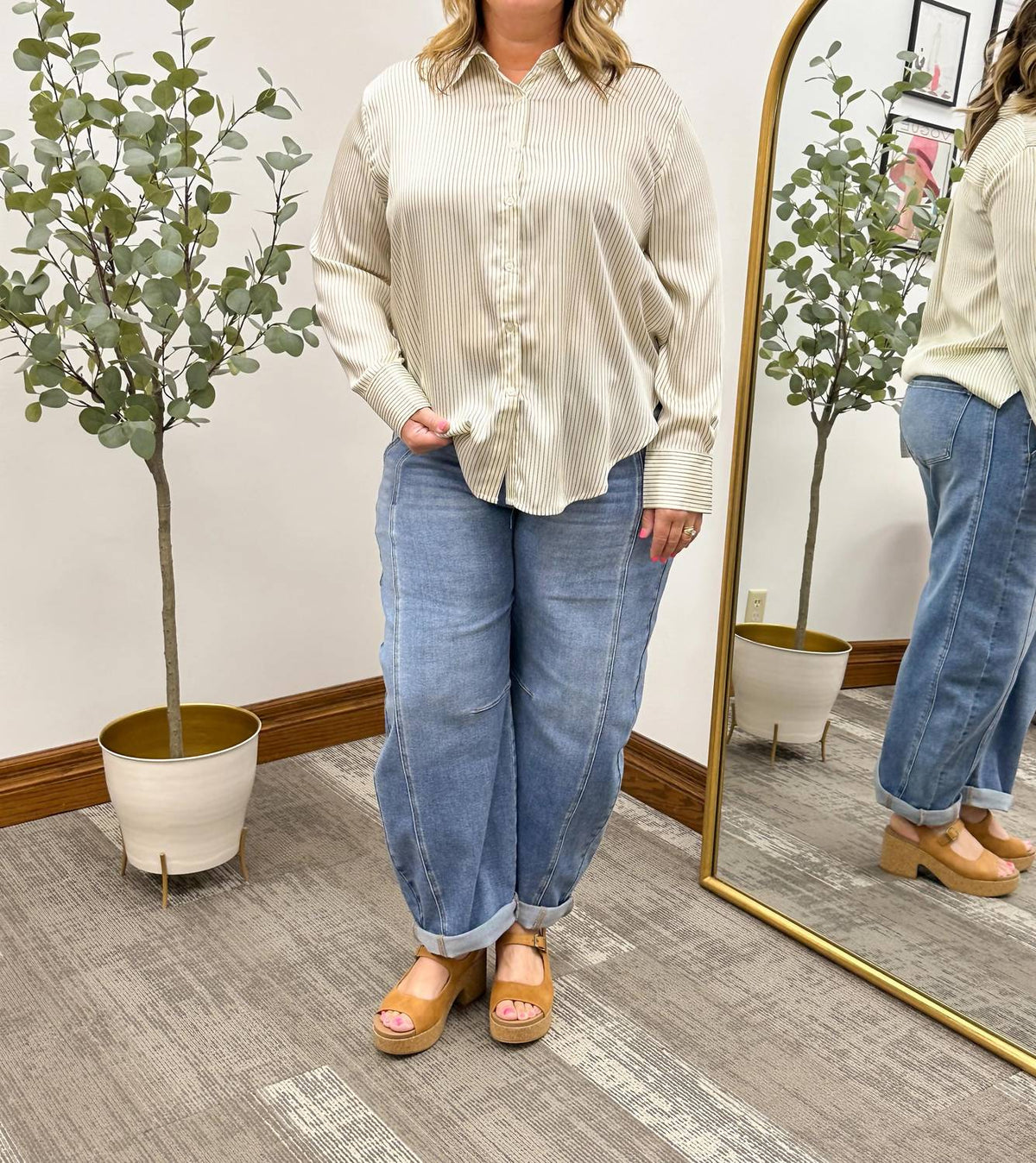 Risen - Women's Plus Size Slouchy Barrel Ankle Cuffed Jeans