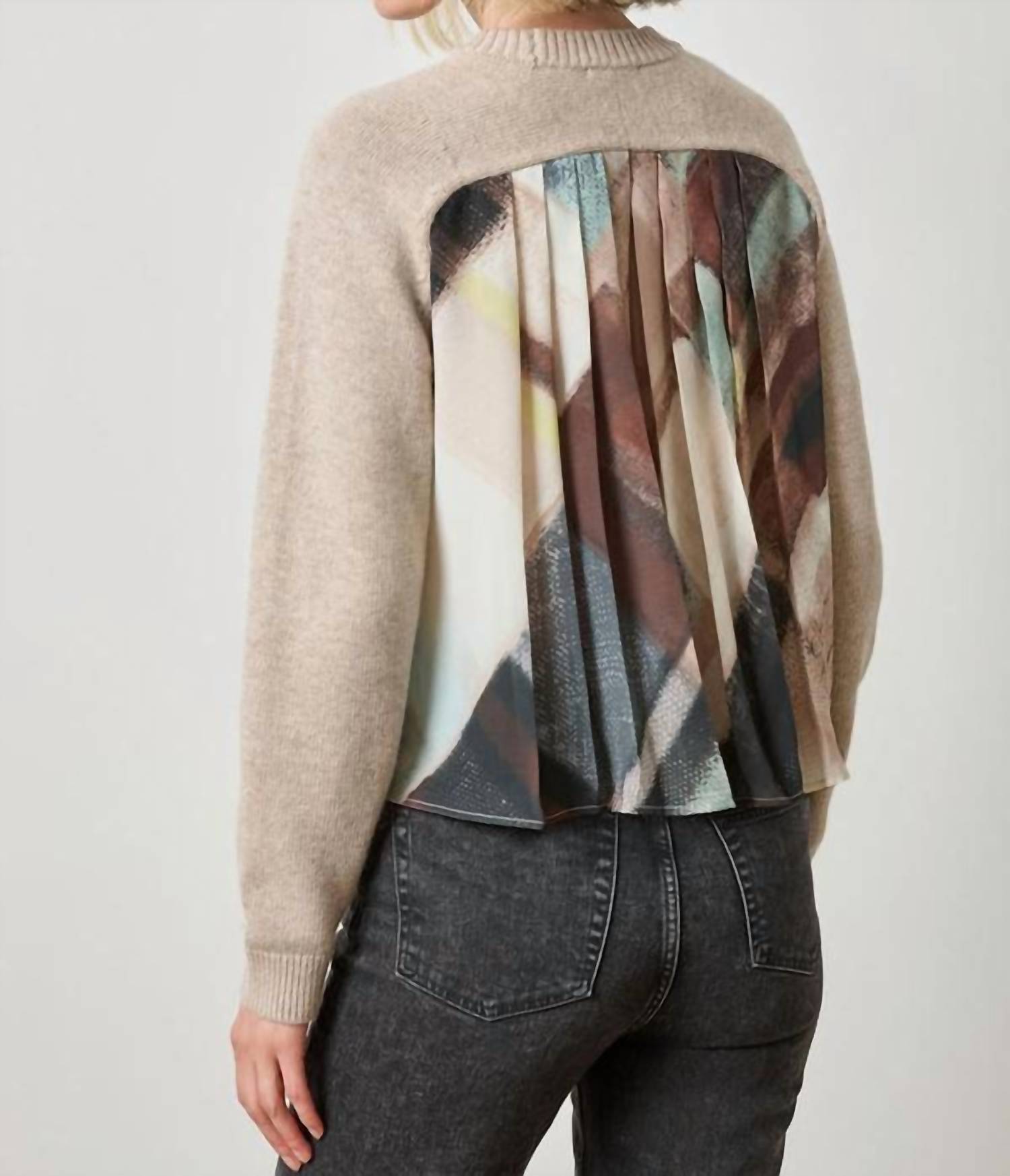 Lilla P - Pleat Back Raglan Sweater