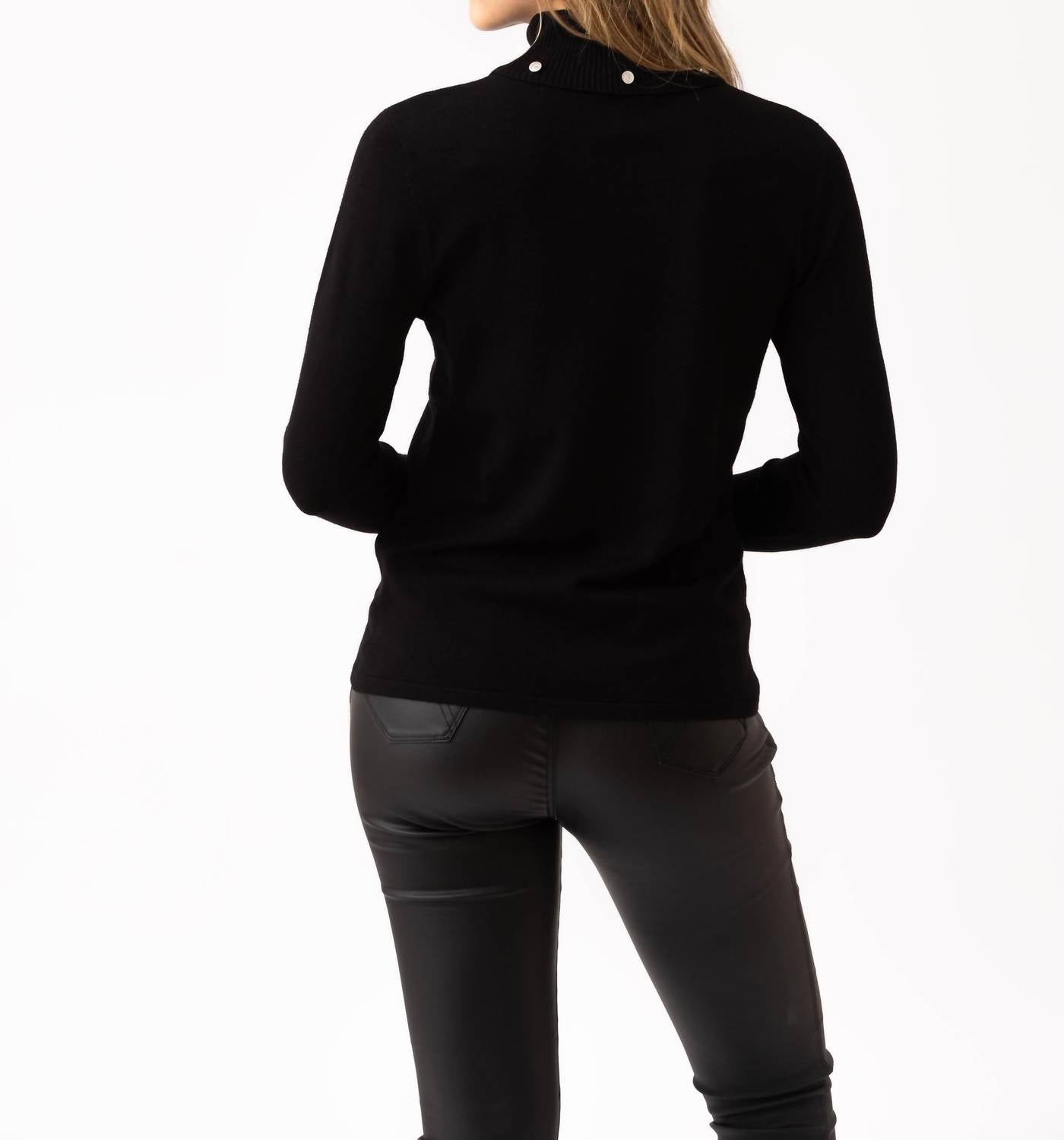 Marble - Ribbed Turtleneck Sweater