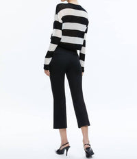 Alice + Olivia - Sherrell Crew Neck Pullover Sweater