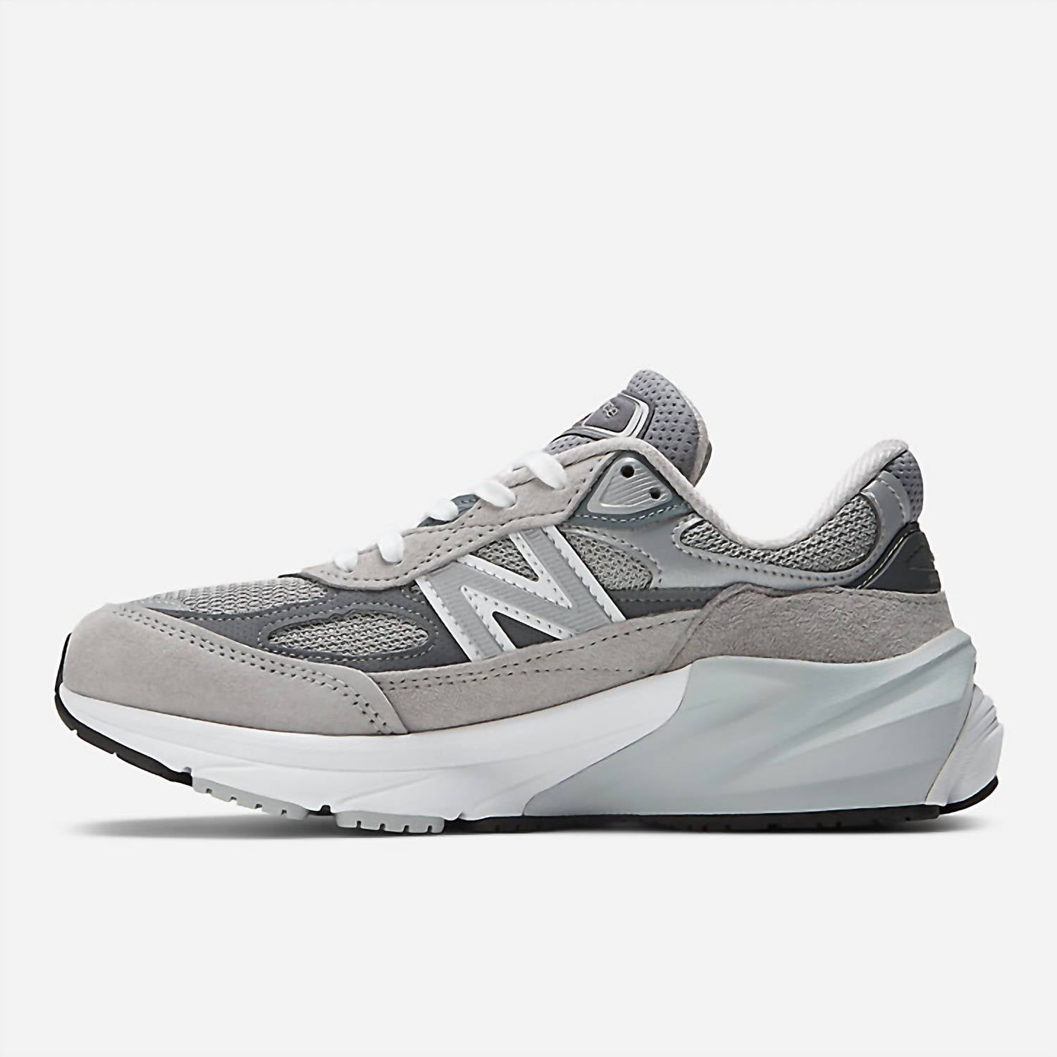 New Balance - Women's Made In Usa 990v6 Running Shoe