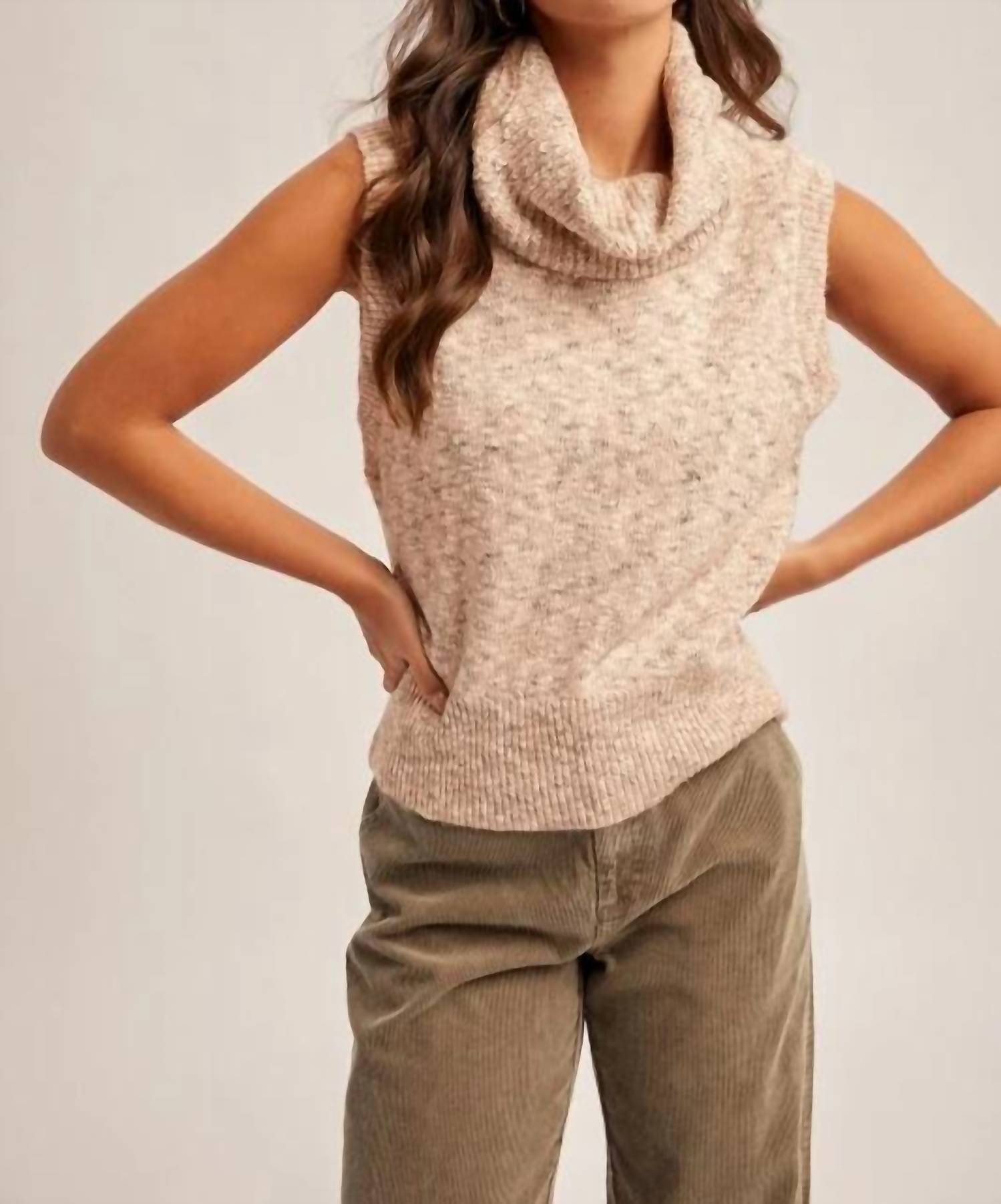 Hem & Thread - Two Tone Sweater Vest