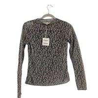 DAVI & DANI Women's Glimmers Top in silver - women's long sleeve top