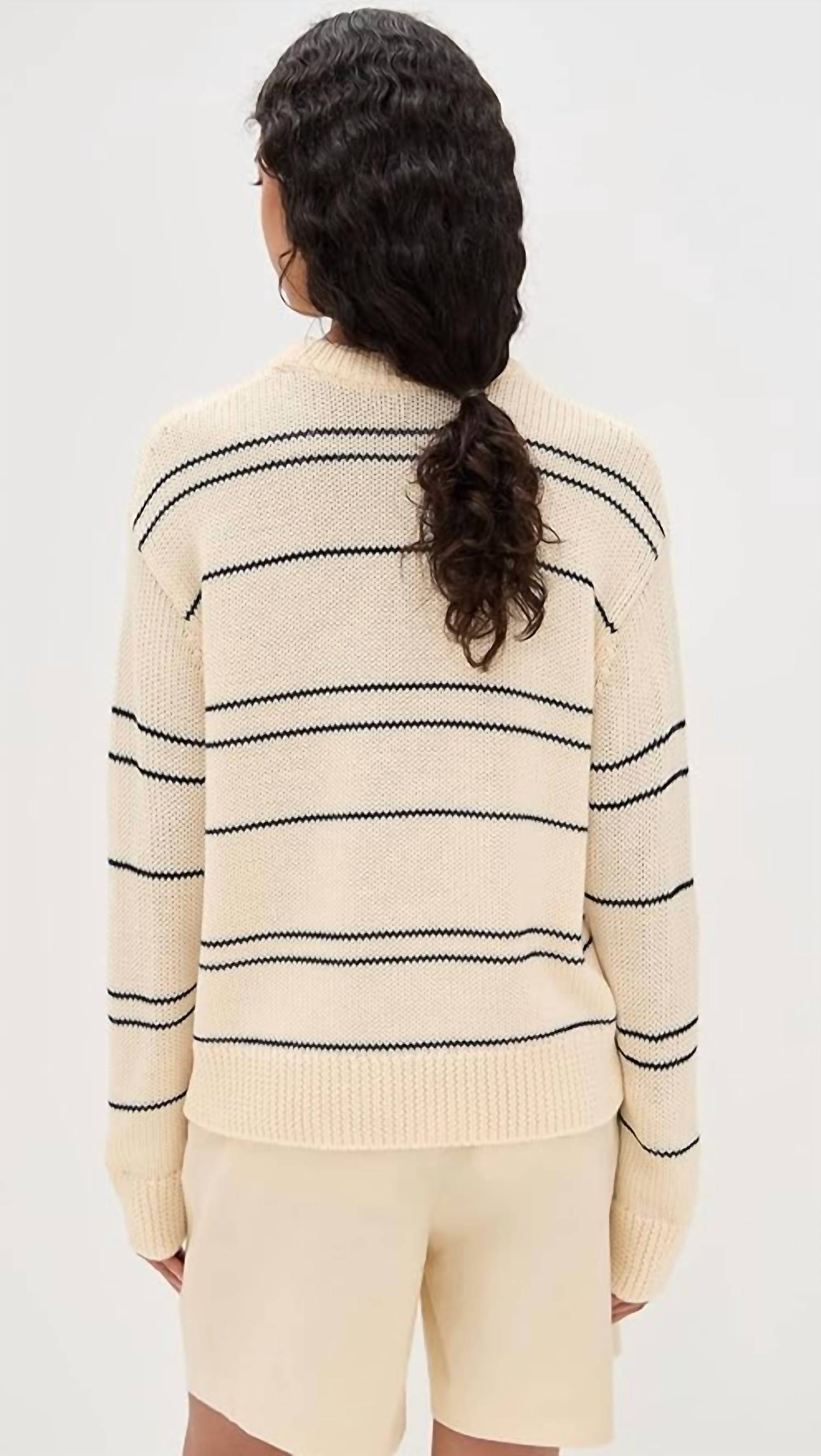 Vince - Variegated Stripe Crew Neck Sweater