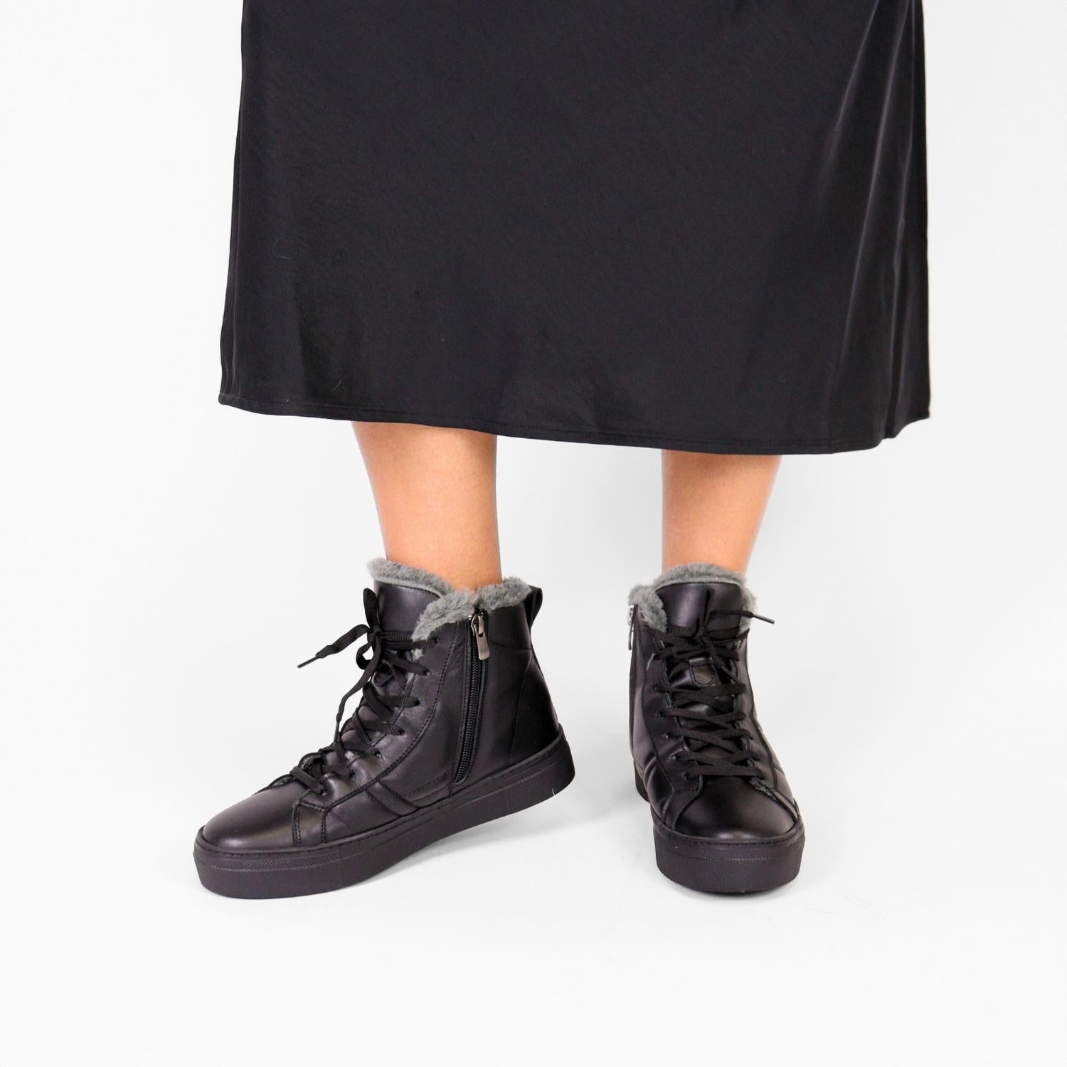 Ateliers - Women's Vox Boots