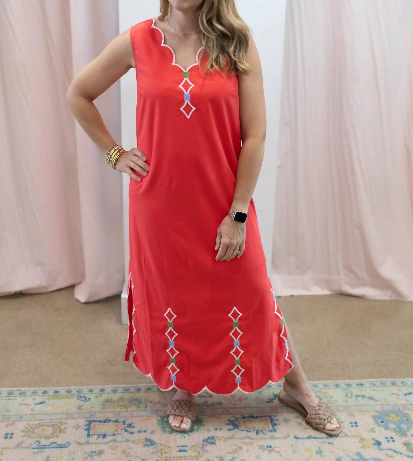 Karlie - Scallop Midi Dress