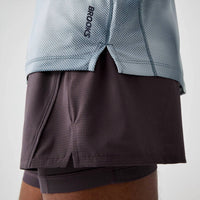 BROOKS Dash Short Sleeve Printed Shirt in euphoryc slate - men's shorts - alternate view