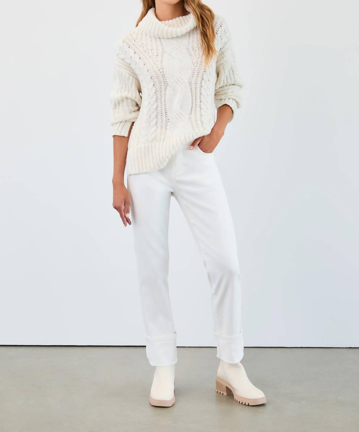 Fdj - Cowl neck cable sweater