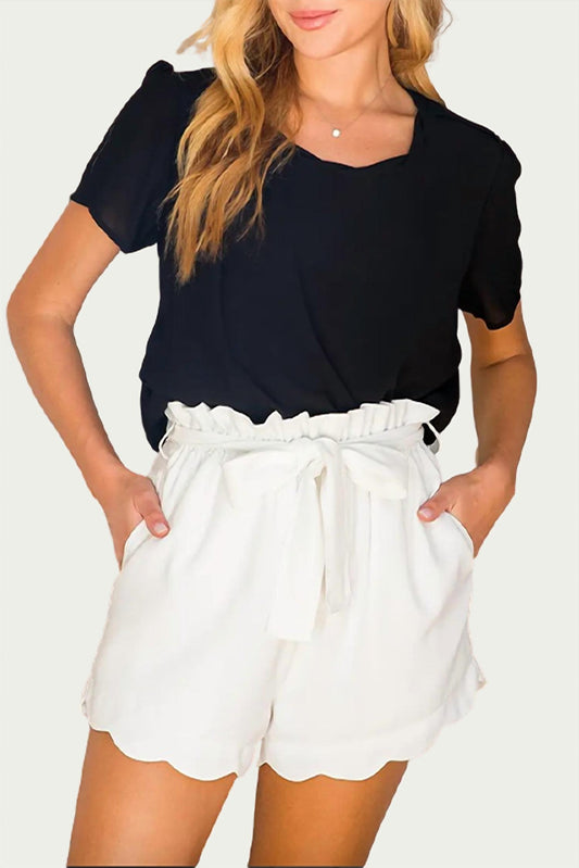 HIGH-WAISTED SCALLOP TRIM SHORTS