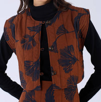 Beyond By Vera - Lexie Floral Cropped Vest