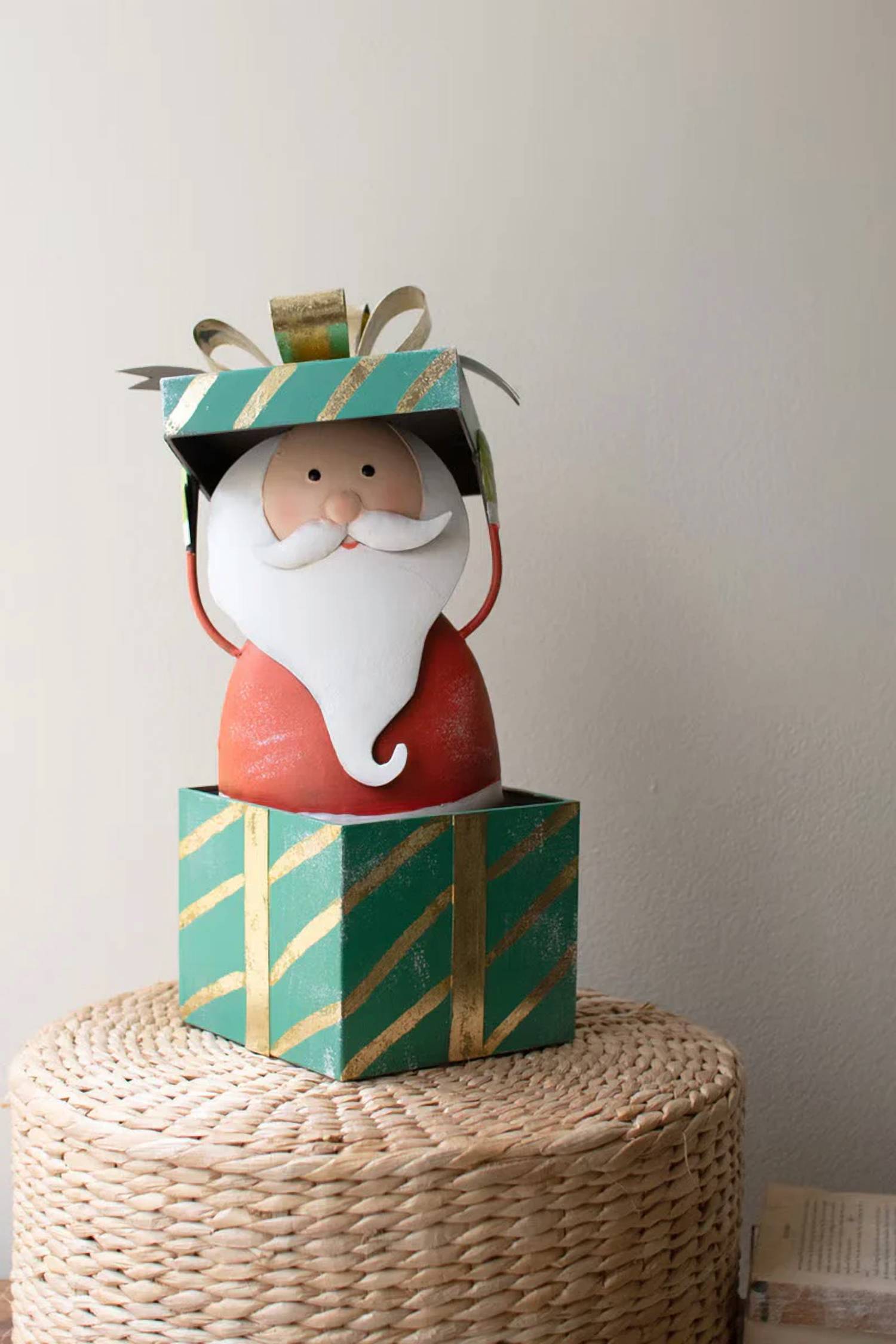 Kalalou - Painted Metal Santa with Christmas Gift Box