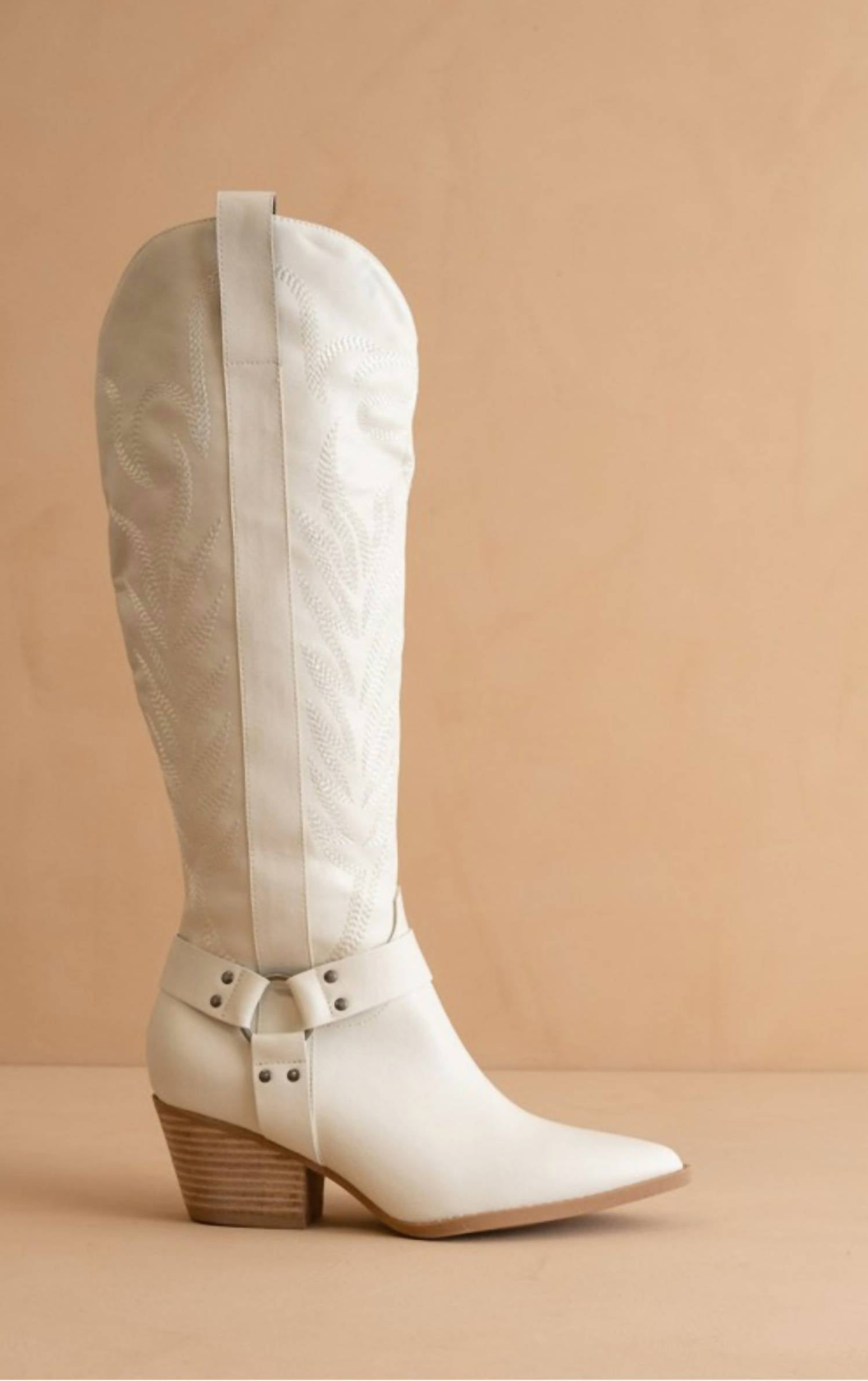 OASIS SOCIETY Women's Faye Western Boot in white - women's shoe