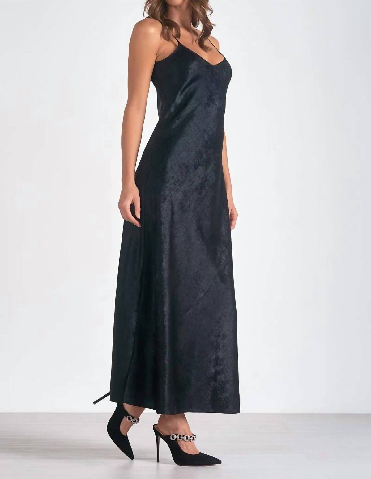 Elan - Side Slit Maxi Dress