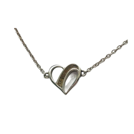 Dune Jewelry - Women's Traveling Heart Delicate Chain Bracelet