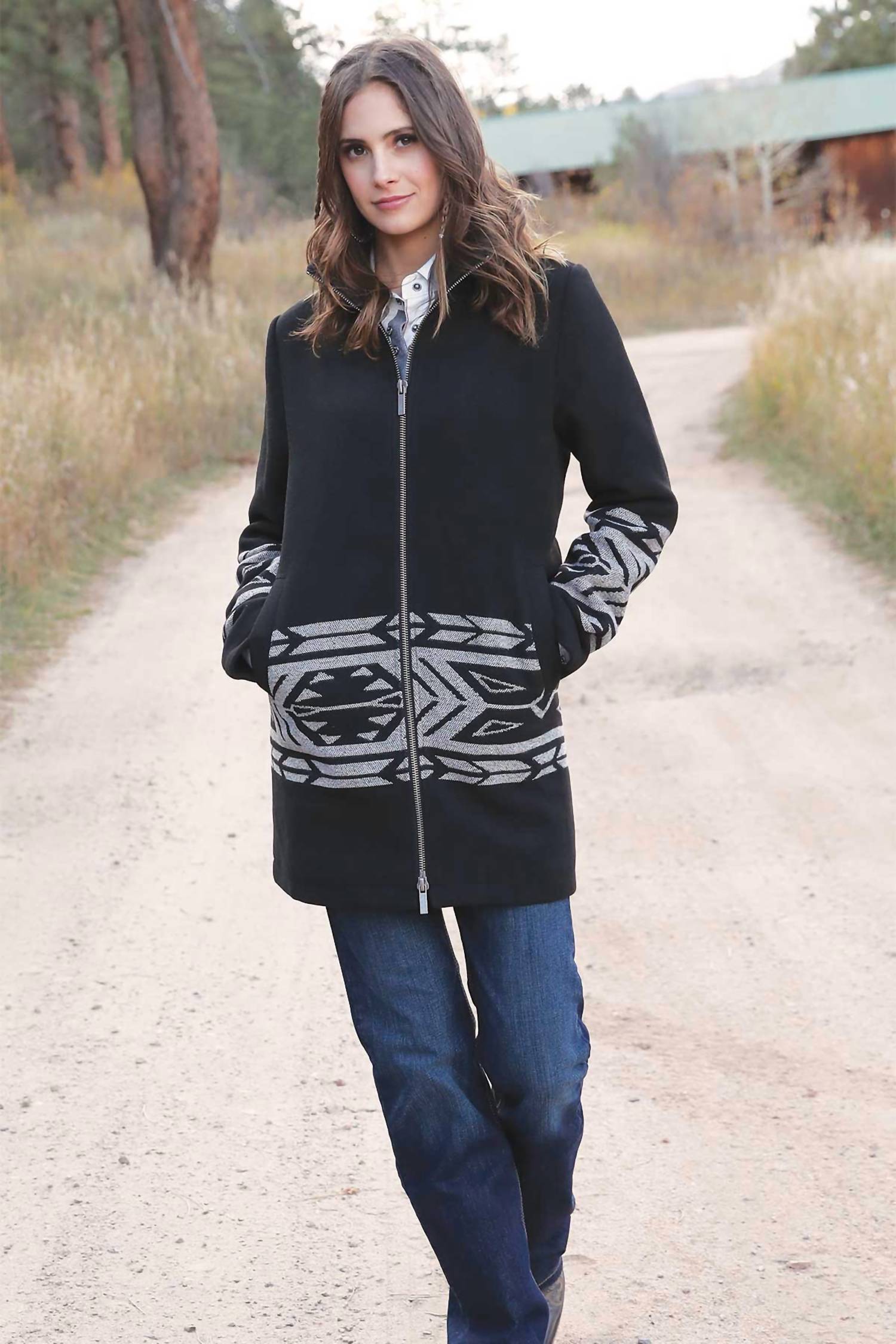 Cinch - Women's Soft Long Length Jacket