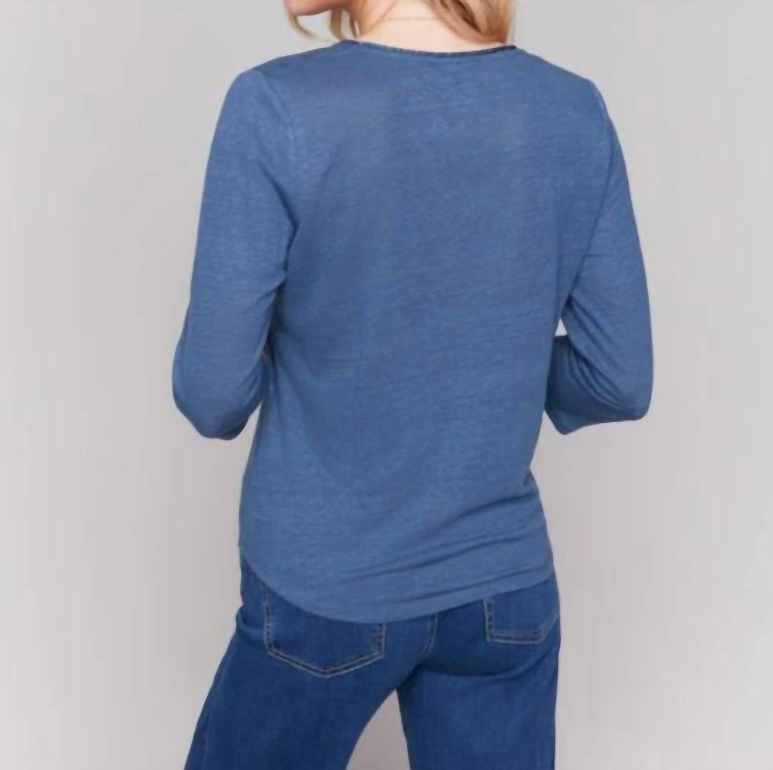 Charlie B - 3/4 Sleeve V-neck Top