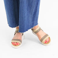Onfoot - Women's Charlotte Wedge Sandals