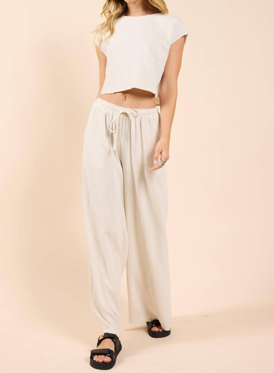 Sadie & Sage - Sugarloaf Sleeveless Linen Top