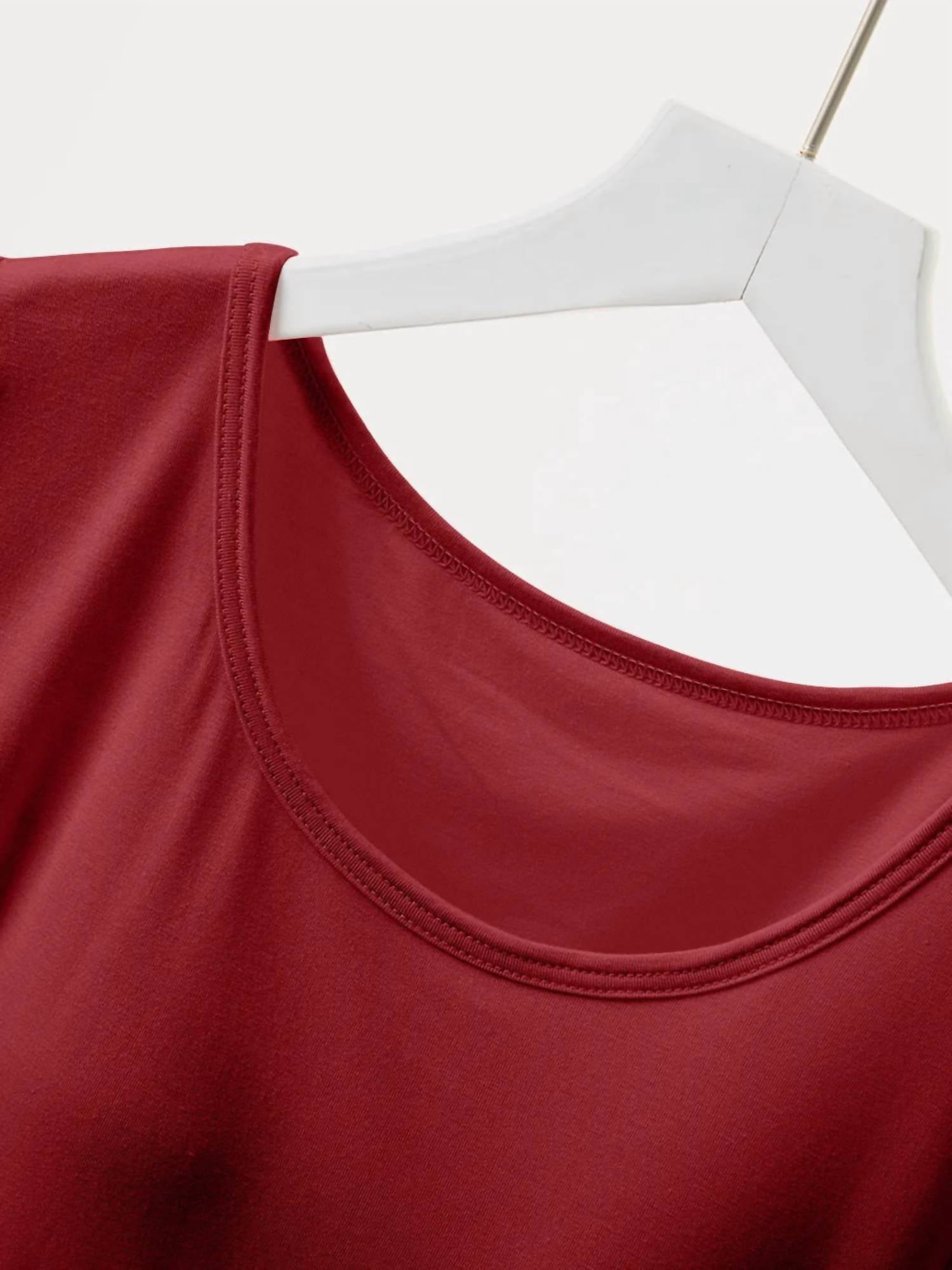 Trendsi - Women's Round Neck Short Sleeve T-shirt Plus