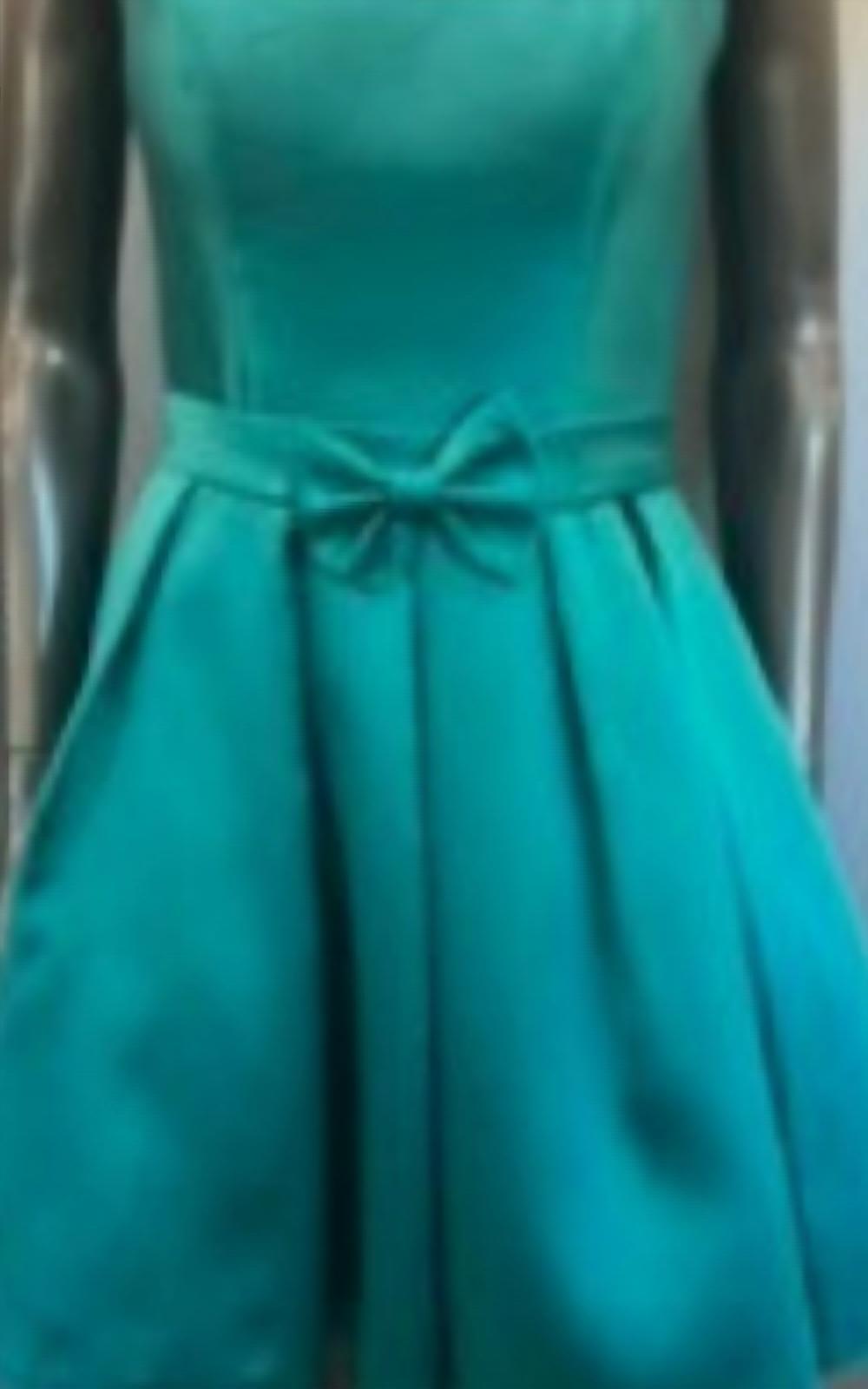 Madison James - Women's Flowy with bow detailing mini dress