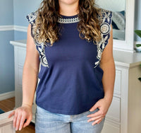 Vine & Love - Detailed Diva Top