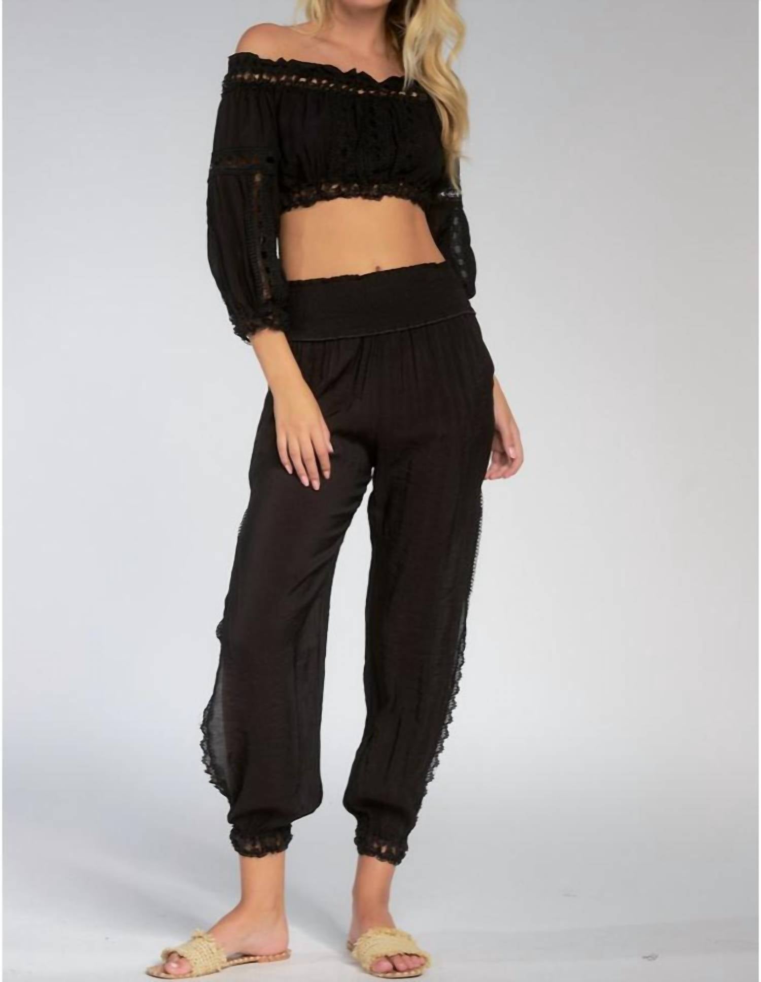 Elan - Pants w Side Slits